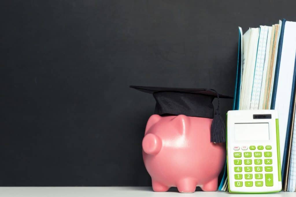 Tirelire et calculatrice études